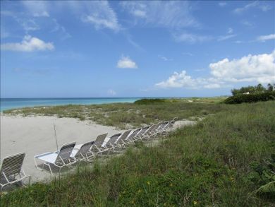 Longboat Key Gulf Front Two Bedrooms Vacation Condo Sleeps 4