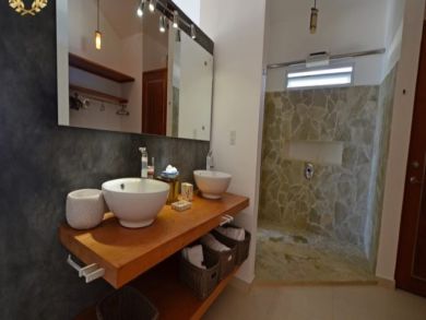 Ocean Front Luxury Villa in Sosua 3 Min from Town