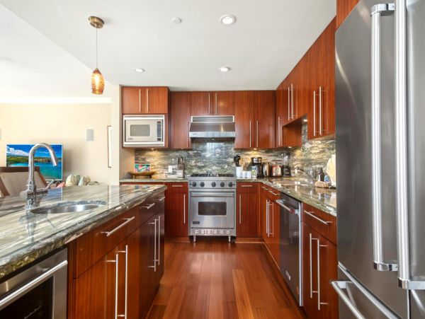 Maui Vacation Rental with Ocean View Lanai - Family-Friendly Kaanapali Villa Rental