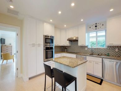 3 Bedroom Home with Private Pool on Lauderdale Beach