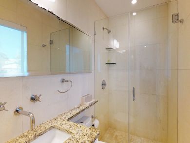 3 Bedroom Home with Private Pool on Lauderdale Beach