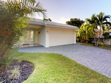 3 Bedroom Home with Private Pool on Lauderdale Beach