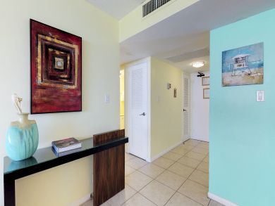 Miami Beach Condo 907779