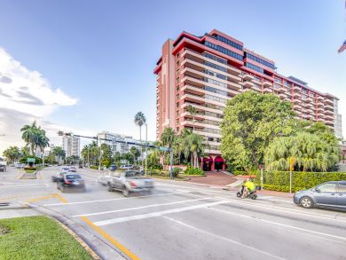 Miami Beach Condo 907779