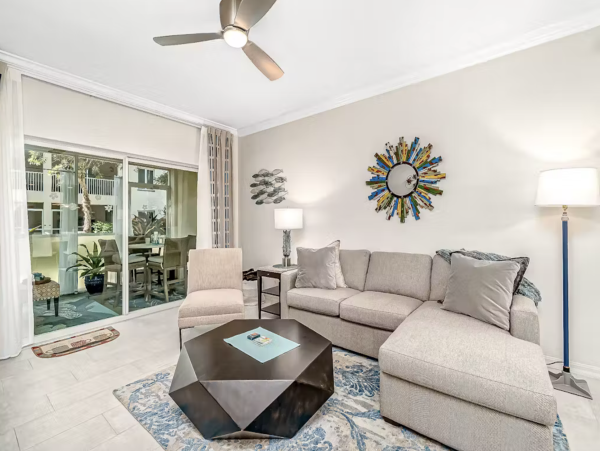 Naples Florida Downtown POSH Vacation Condo