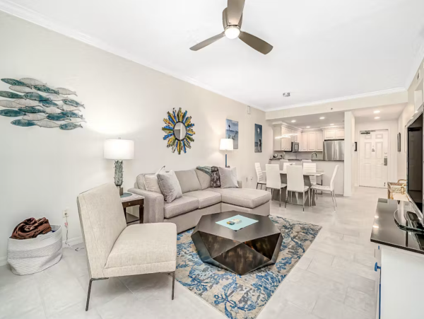 Naples Florida Downtown POSH Vacation Condo