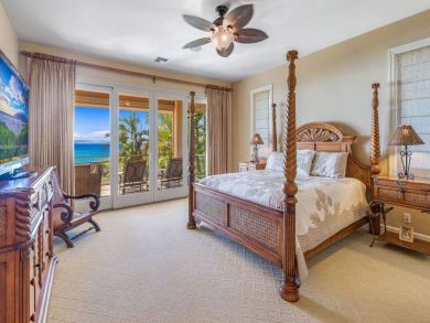 Oceanfront Maui Retreat: A Luxurious Beachfront Oasis
