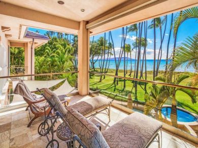 Oceanfront Maui Retreat: A Luxurious Beachfront Oasis
