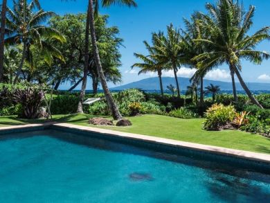 Luxury Four Bedroom Beach Villa Private Pool Sleeps 8