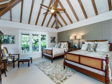 Luxury Four Bedroom Beach Villa Private Pool Sleeps 8