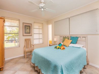 Fort Myers Home 907799