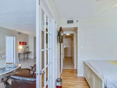 Miami Beach Condo 907815