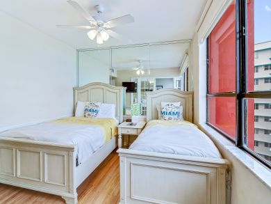 Miami Beach Condo 907815