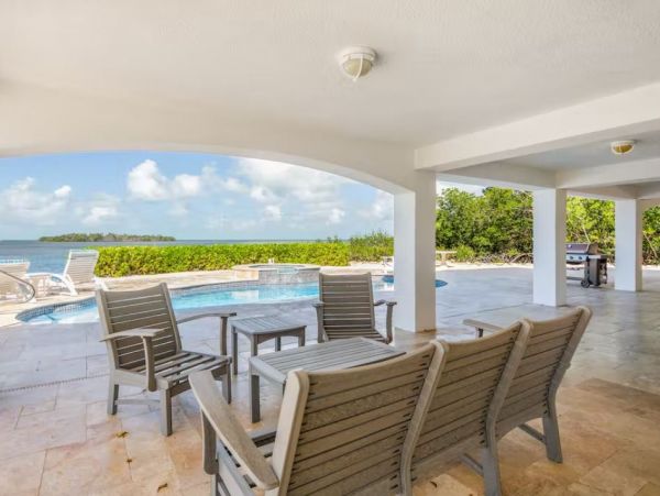 Waterfront Home in Marathon with Panoramic Views Sleeps 8