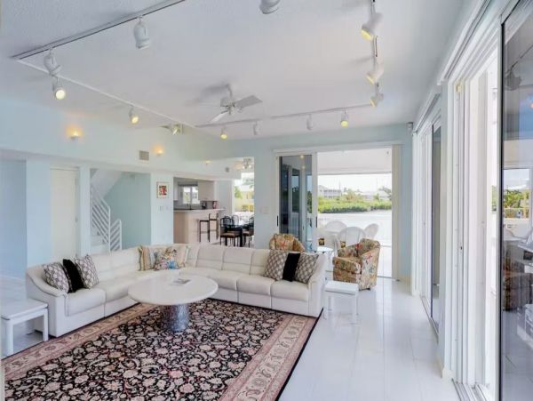 Waterfront Home in Marathon with Panoramic Views Sleeps 8