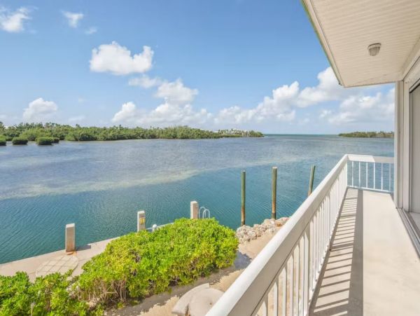Waterfront Home in Marathon with Panoramic Views Sleeps 8