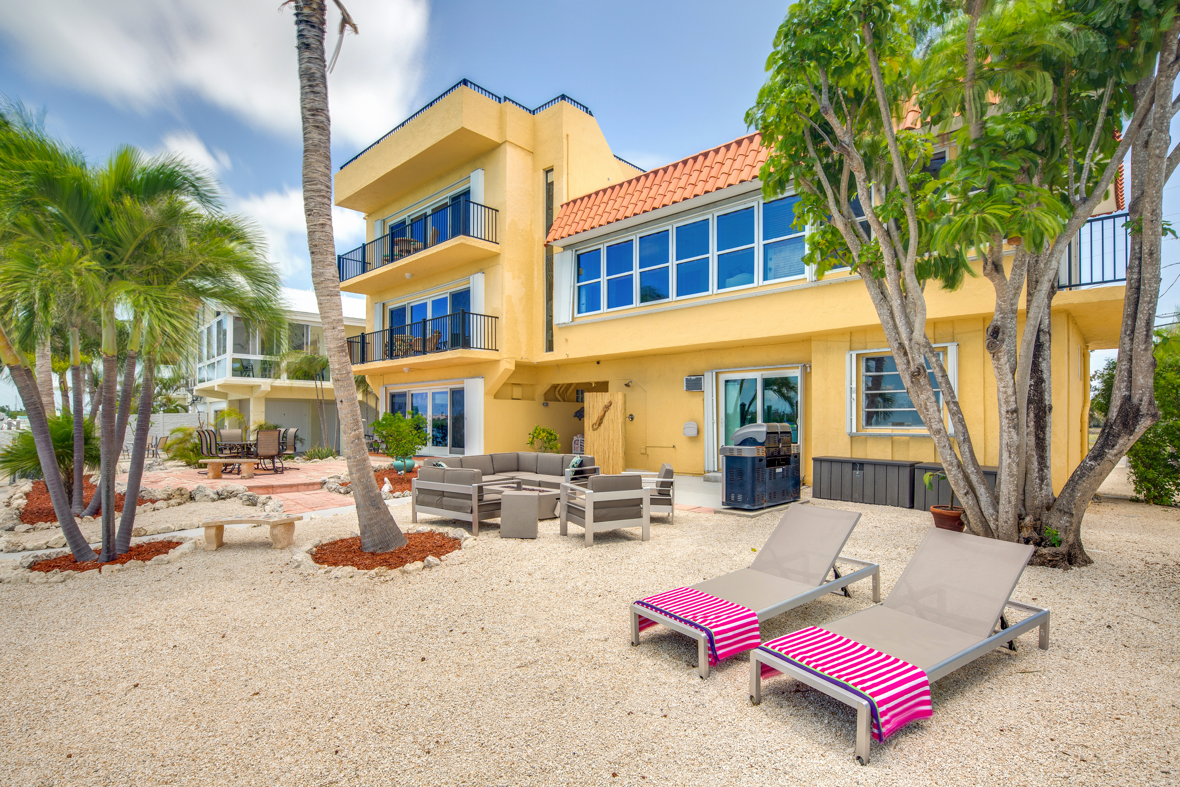 The Florida Keys Condo 907821
