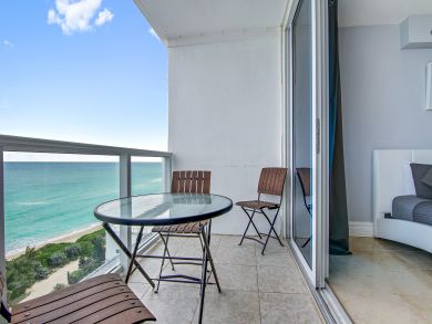 Miami Beach Condo 907823