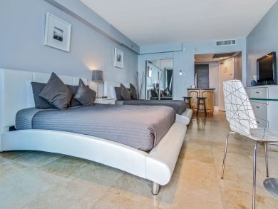 Miami Beach Condo 907823