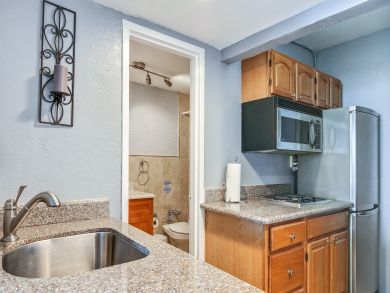 Miami Beach Condo 907823