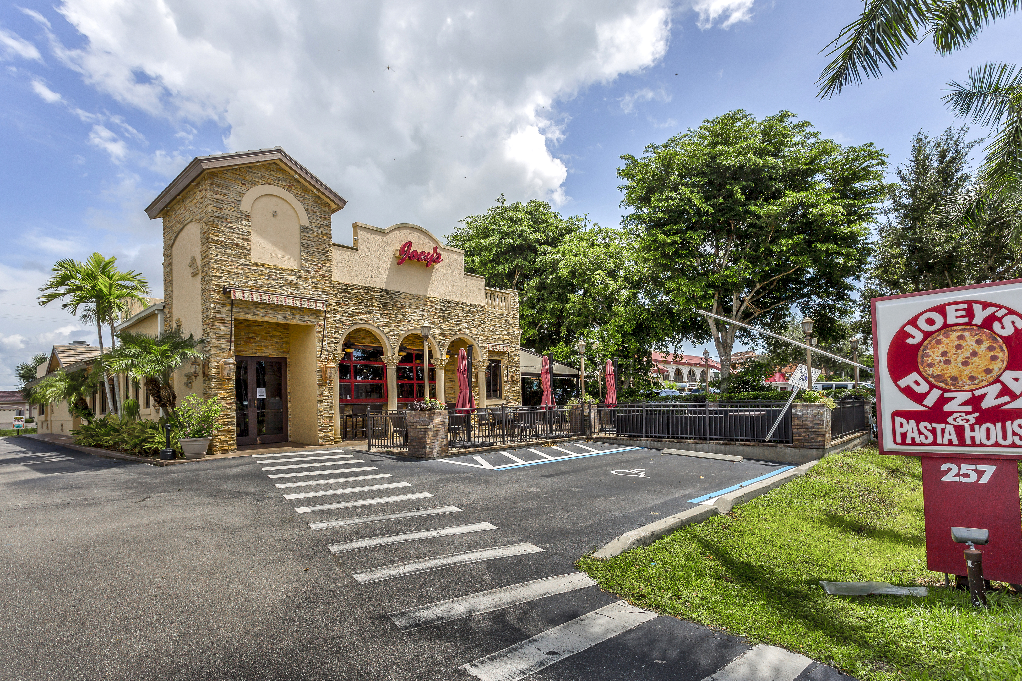 Marco Island Condo 907873