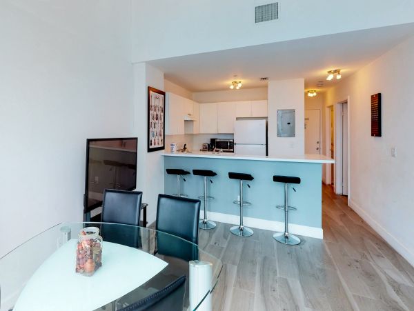 Miami Beach Oceanfront Vacation Rental with Beach Access & Pool