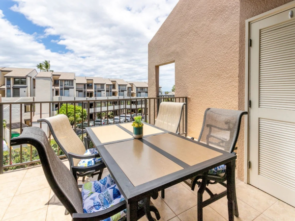 Maui Kihei 2 Bedroom Condo in Kihei Resort Beach Location
