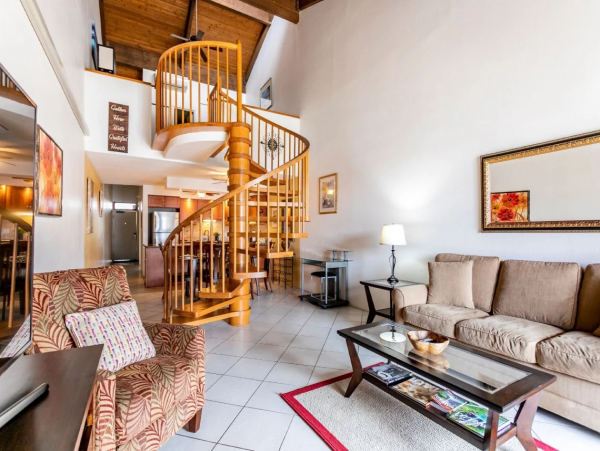 Maui Kihei 2 Bedroom Condo in Kihei Resort Beach Location