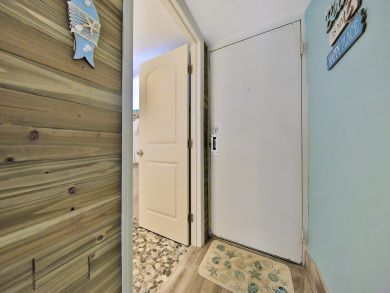 Daytona Beach Condo 907900