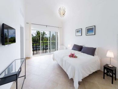 Punta Cana Eight Bedroom Luxury Villa with Pool Punta Cana Eight Bedroom Luxury Villa with Pool