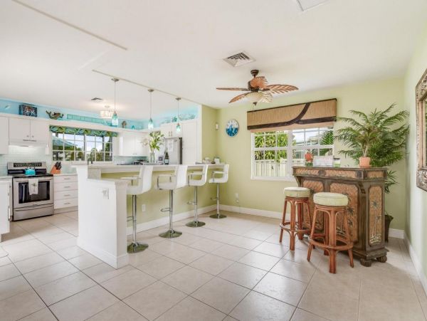 Marco Island Luxury Vacation Rental Home Three Bedrooms