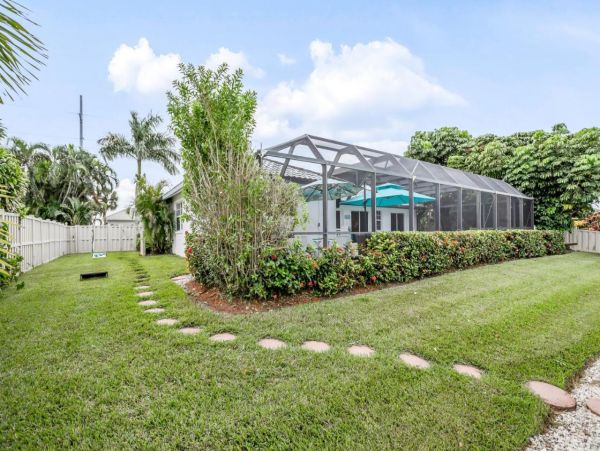 Marco Island Luxury Vacation Rental Home Three Bedrooms