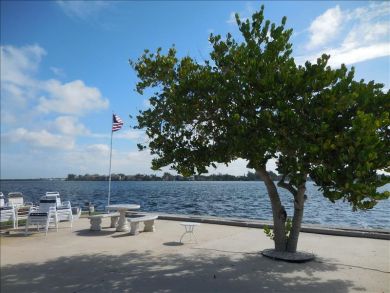 Anna Maria Island Holmes Beach Condo 907911