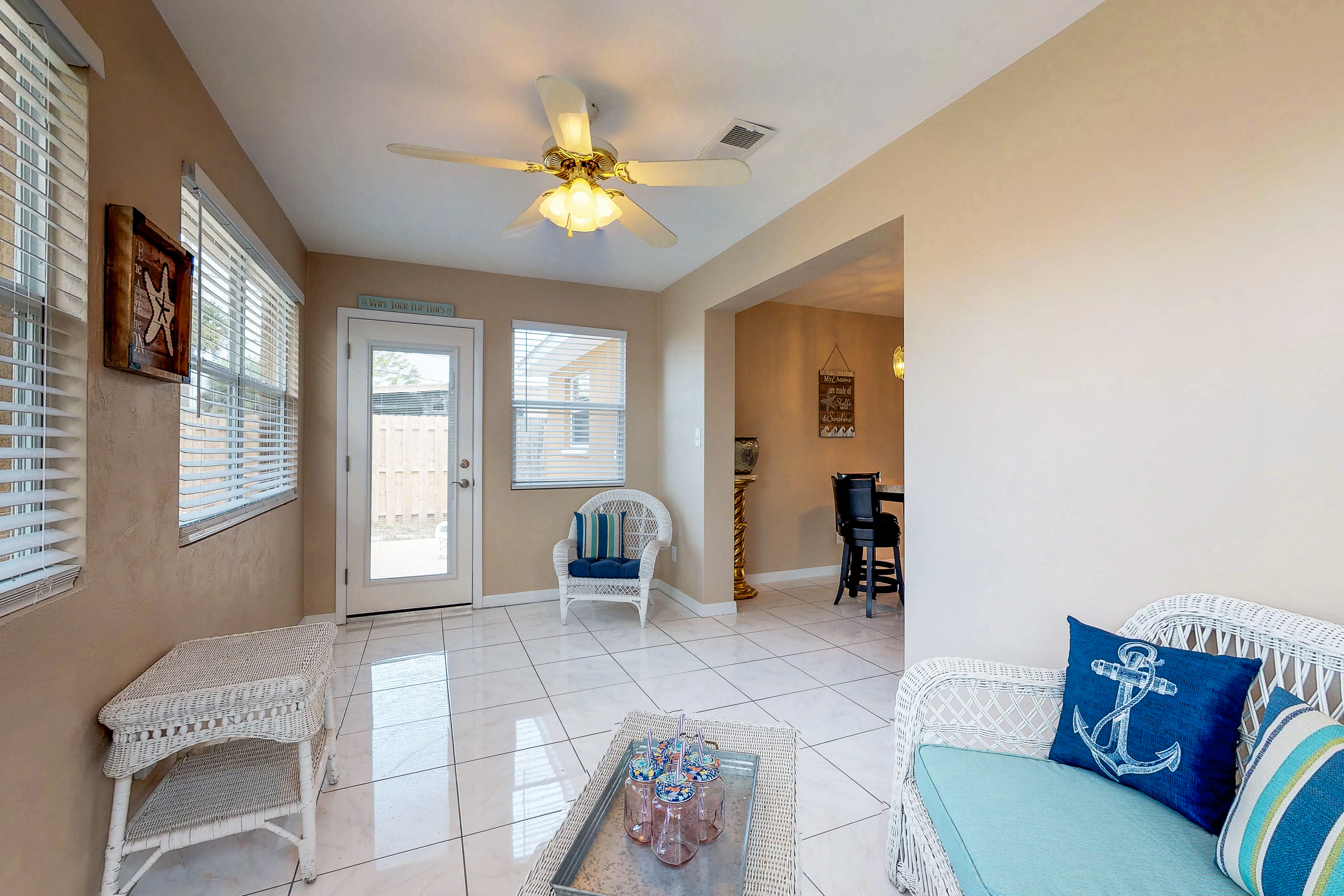 Daytona Beach Home 907914