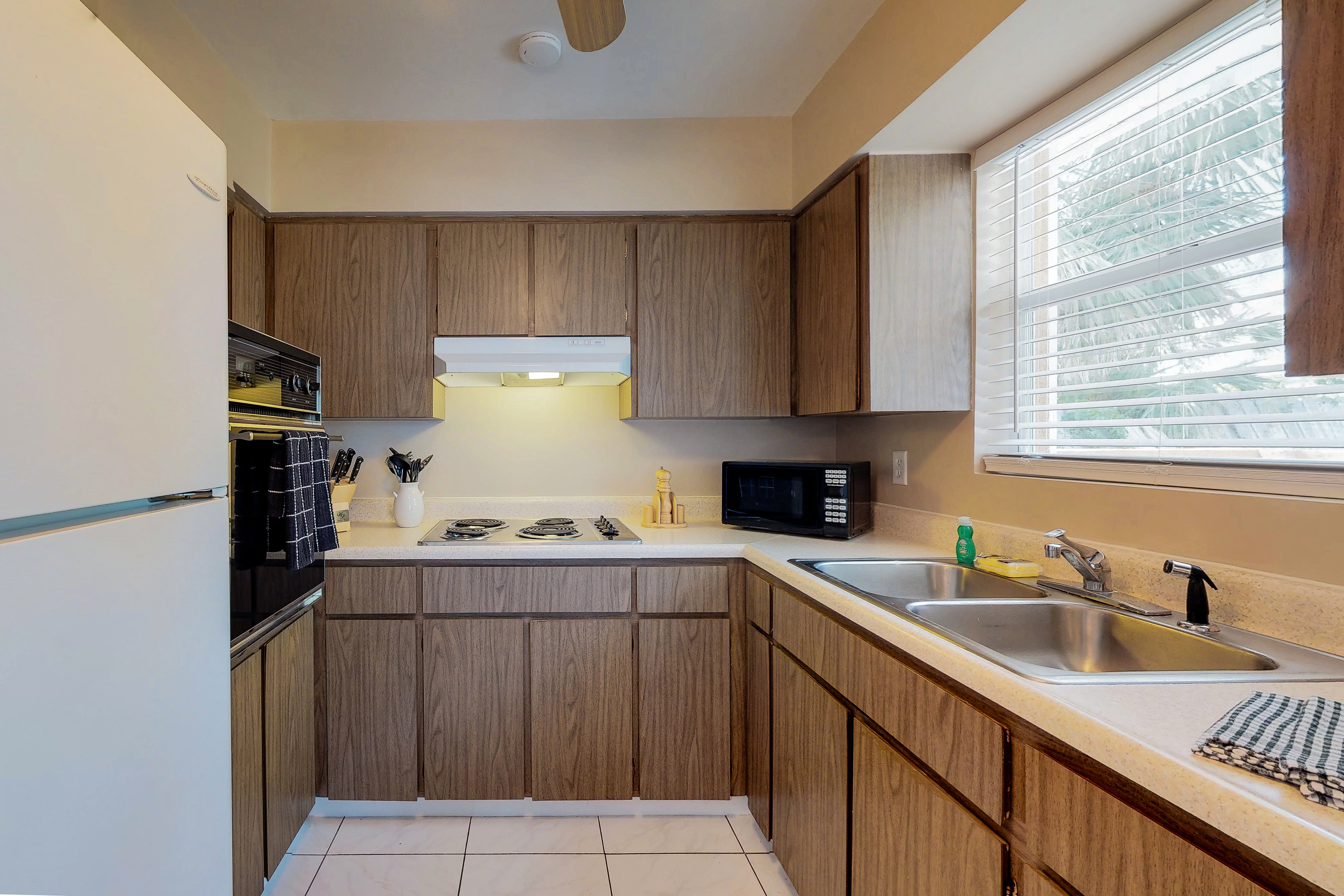 Daytona Beach Home 907914