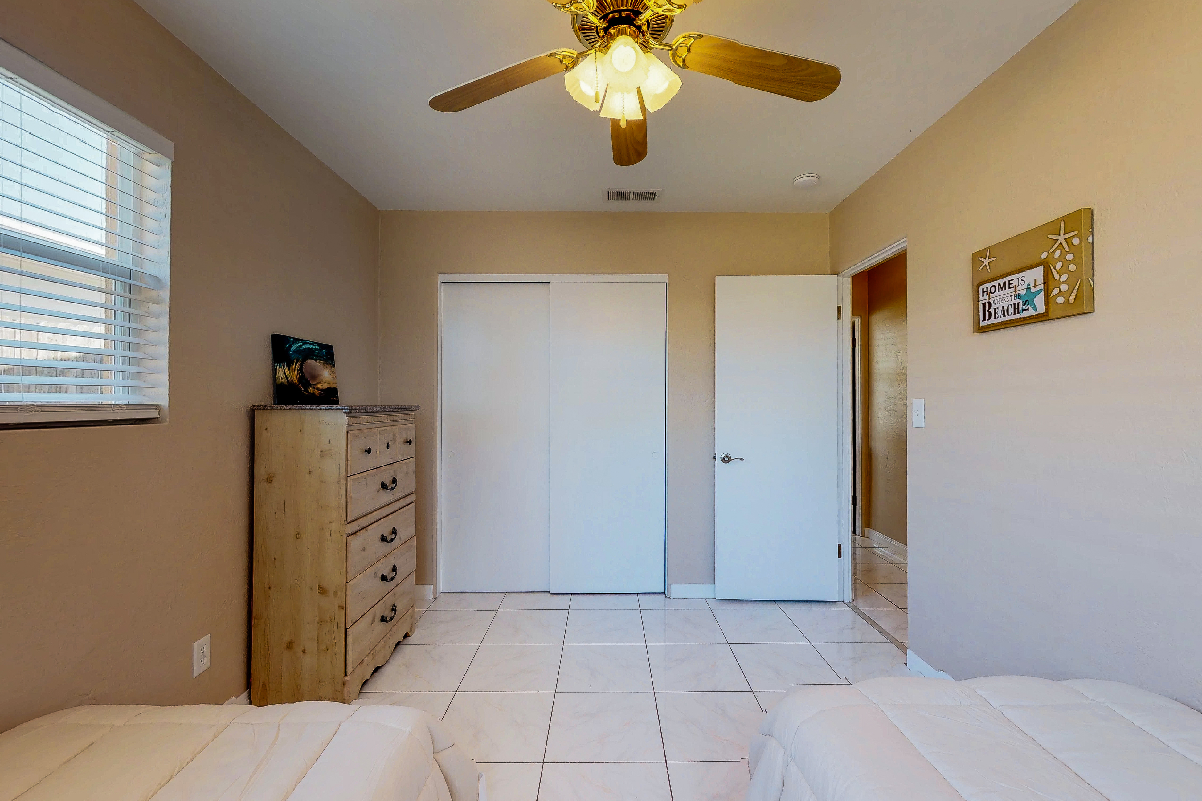 Daytona Beach Home 907914