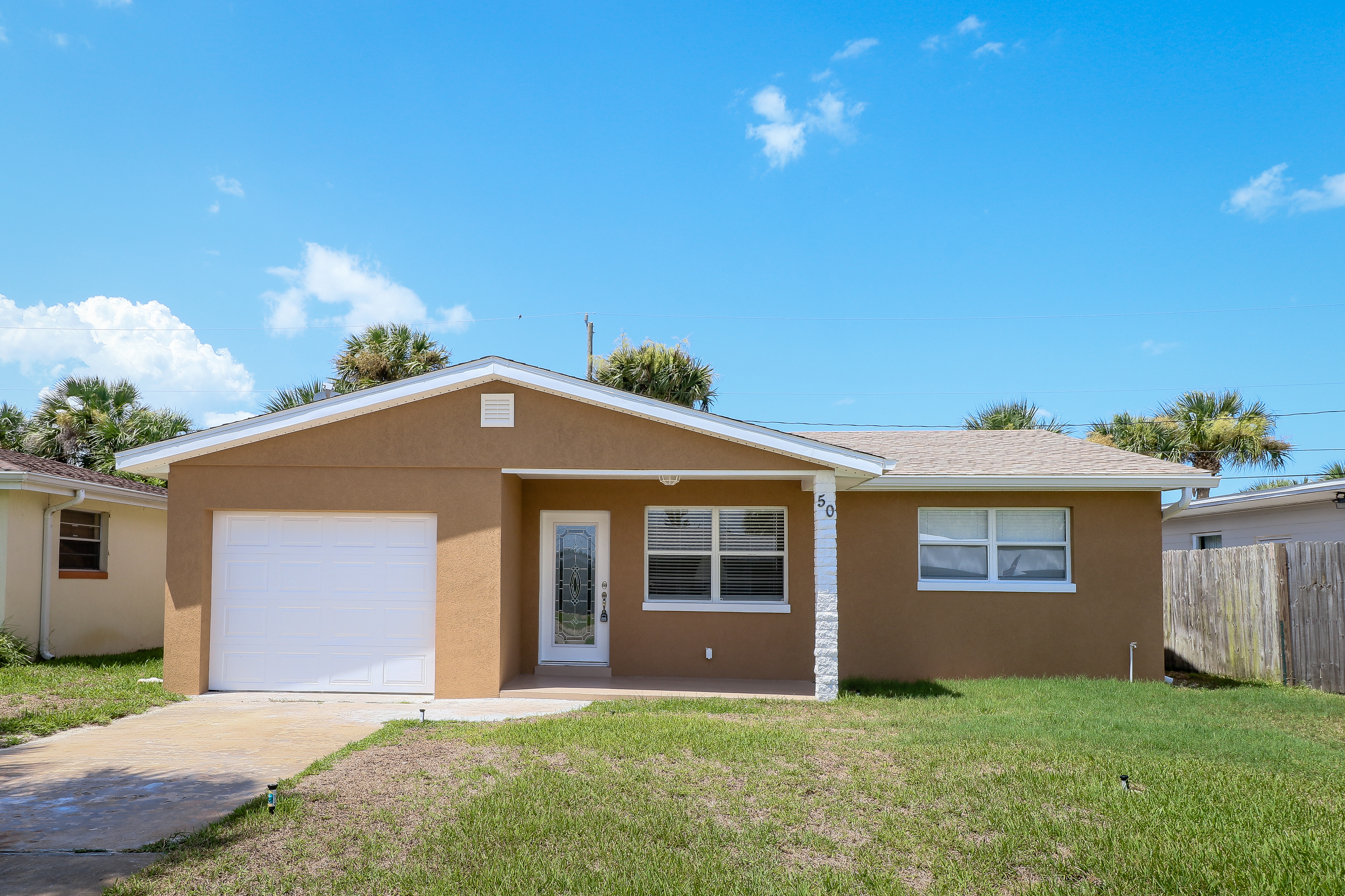 Daytona Beach Home 907914