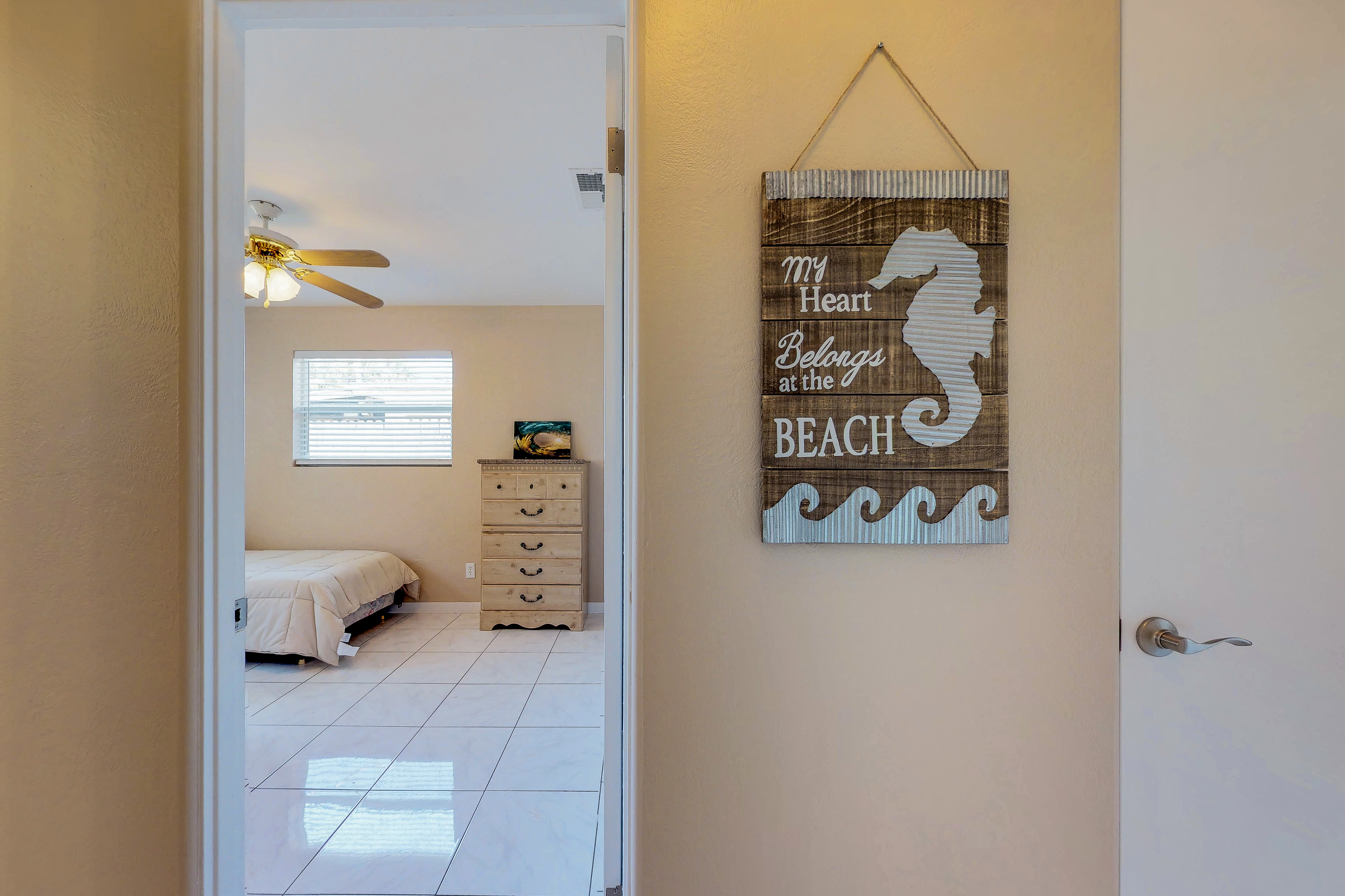 Daytona Beach Home 907914