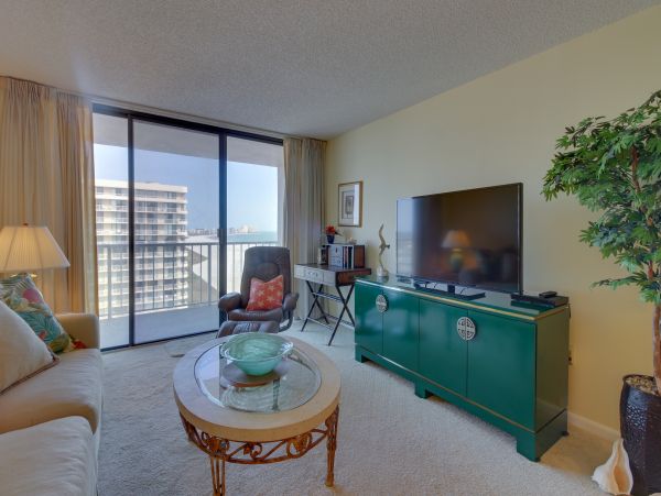 Luxury Vacation Rental on Marco Island's Waterfront