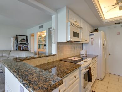 Marco Island Condo 907967