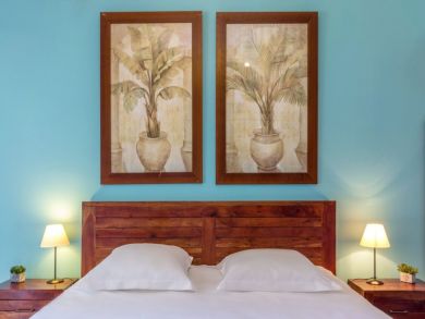Luxury Five Bedroom Vacation Villa in Martinique Sleeps 13
