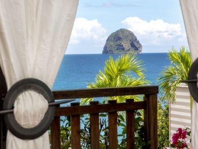Luxury Five Bedroom Vacation Villa in Martinique Sleeps 13