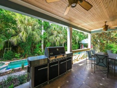 Anna Maria Four Bedroom Vacation Home with Private Pool