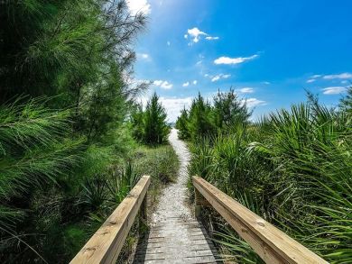 Anna Maria Four Bedroom Vacation Home with Private Pool