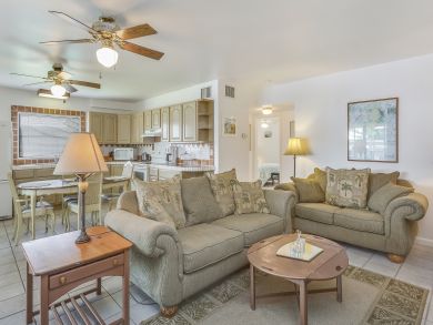 Cape Coral Condo 907977 Cape Coral Condo 907977