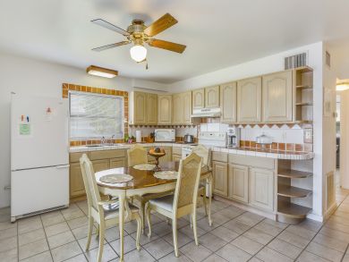 Cape Coral Condo 907977 Cape Coral Condo 907977
