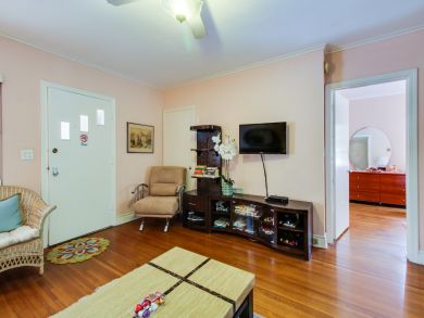 Hollywood Condo 907982 Hollywood Condo 907982