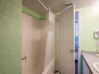 The Florida Keys Condo 907995