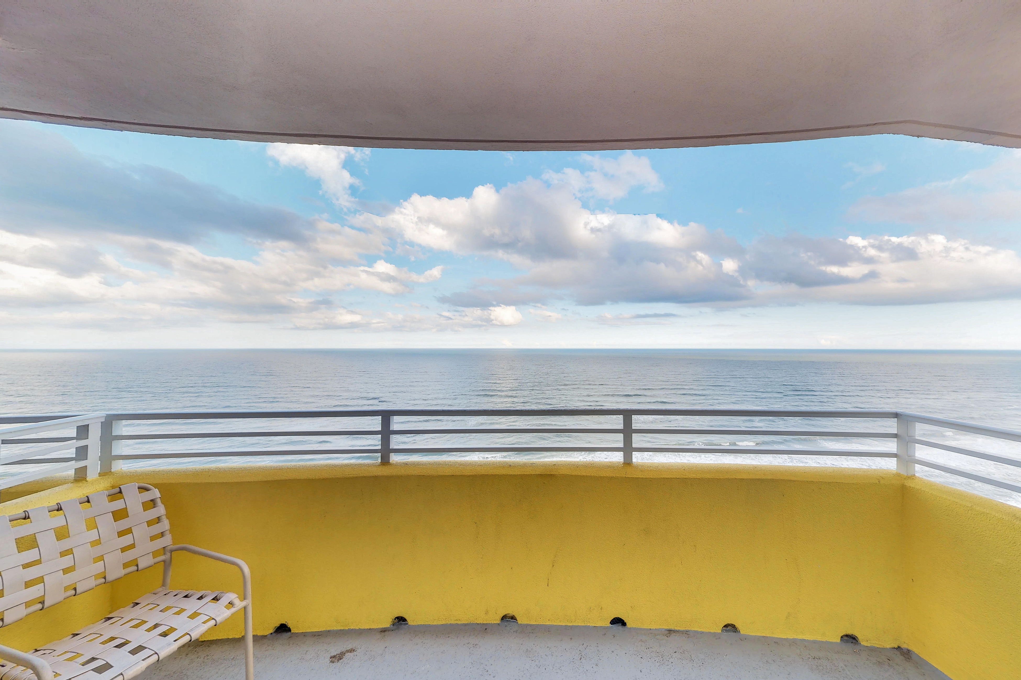 Daytona Beach Condo 907999