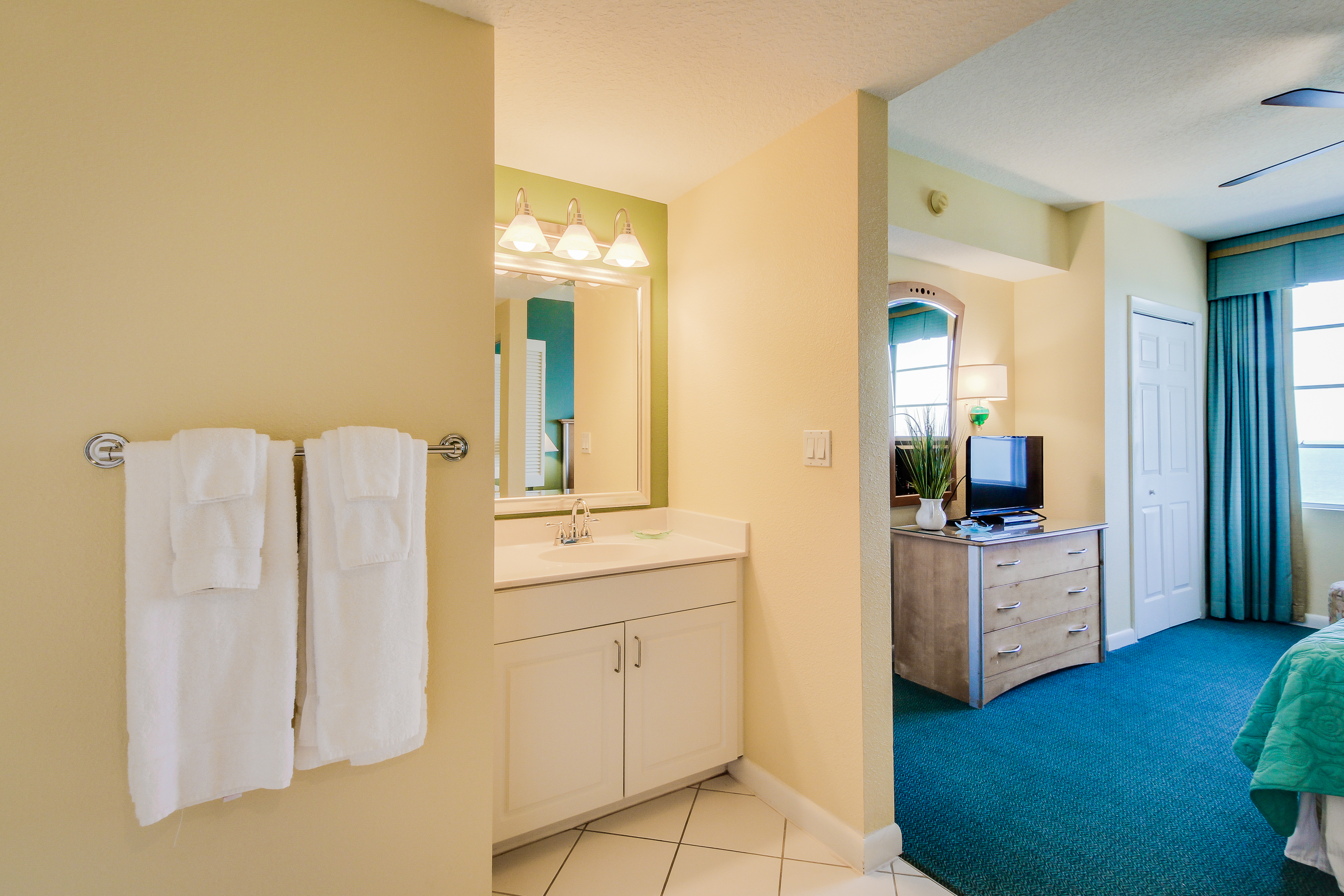 Daytona Beach Condo 907999